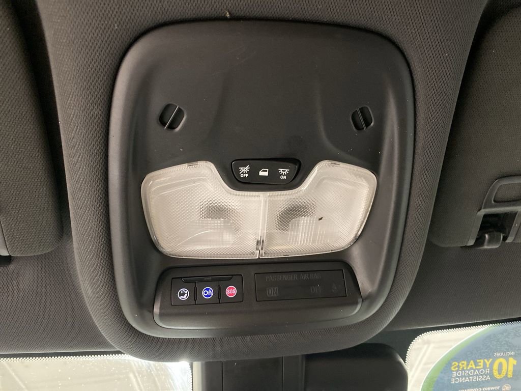 Certified 2022 Chevrolet TrailBlazer RS w/ Technology Package image 26