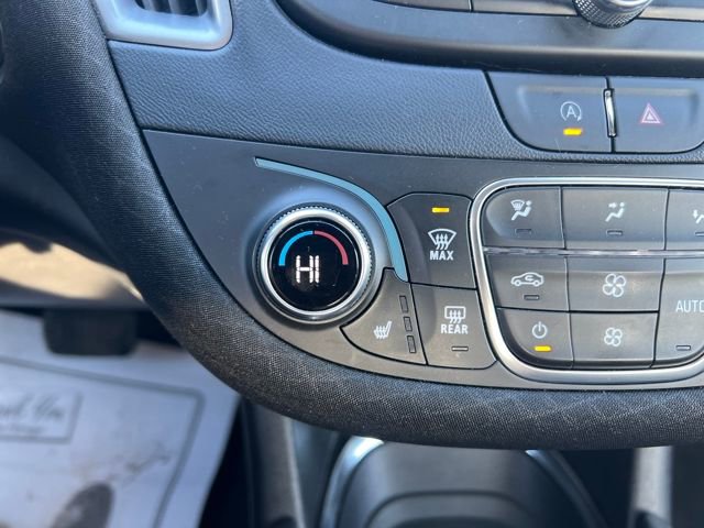 Used 2025 Chevrolet Malibu LT image 23