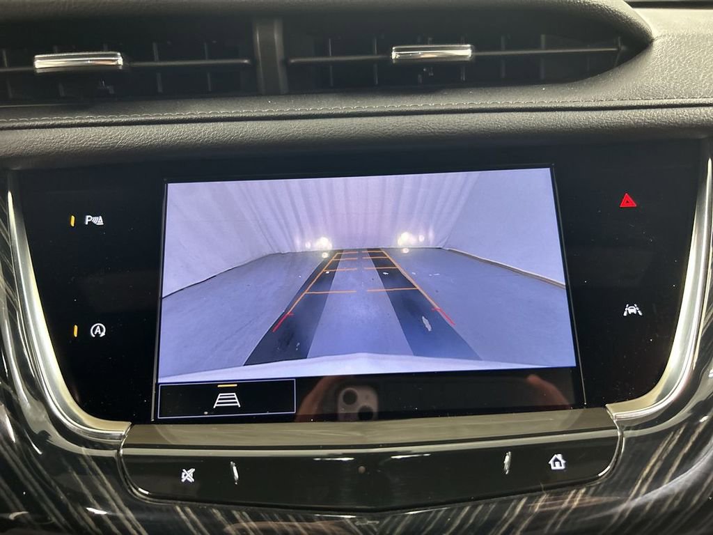Used 2023 Cadillac XT6 Premium Luxury w/ LPO, Floor Liner Package AWD/4WD image 15