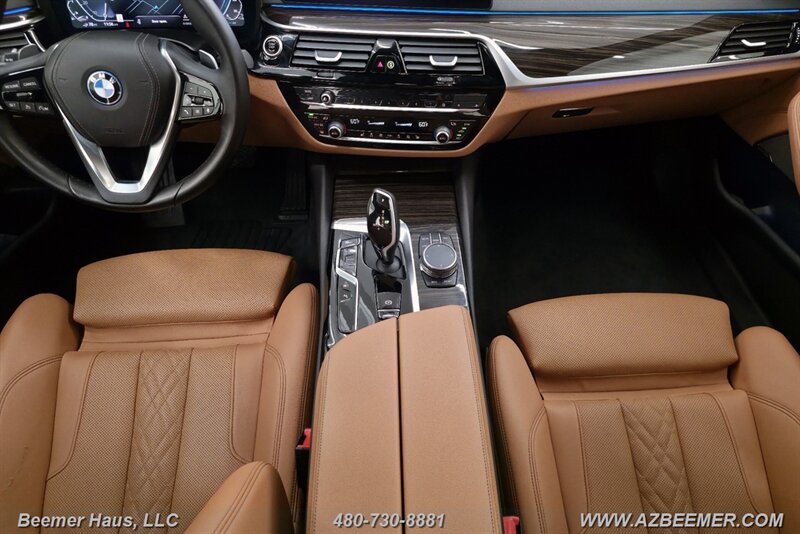 Used 2023 BMW 530e w/ Premium Package RWD image 36