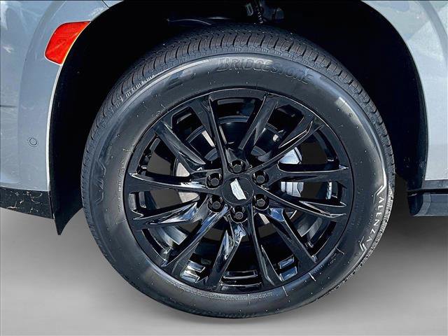 Certified 2024 Cadillac Escalade ESV Sport Platinum w/ LPO, ONYX Package AWD/4WD image 10