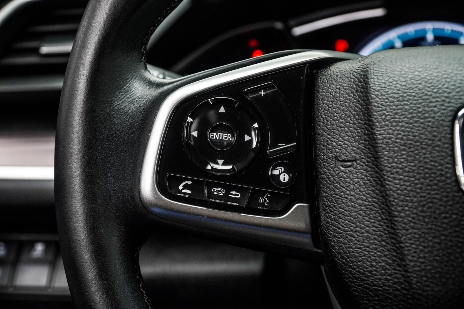 Used 2021 Honda Civic EX-L image 27