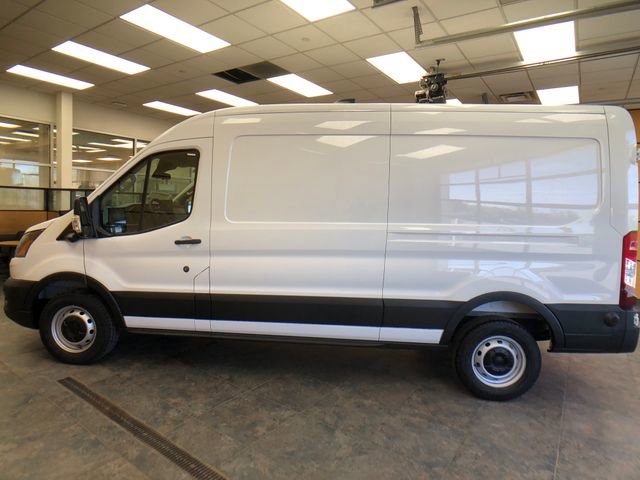 New 2026 Ford Transit 250 148 Medium Roof RWD image 4