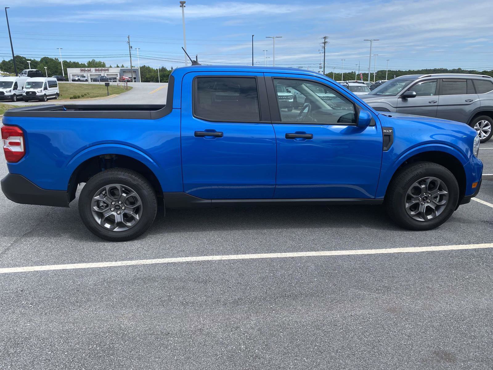 Used 2022 Ford Maverick XLT w/ Equipment Group 300A Standard AWD/4WD image 8