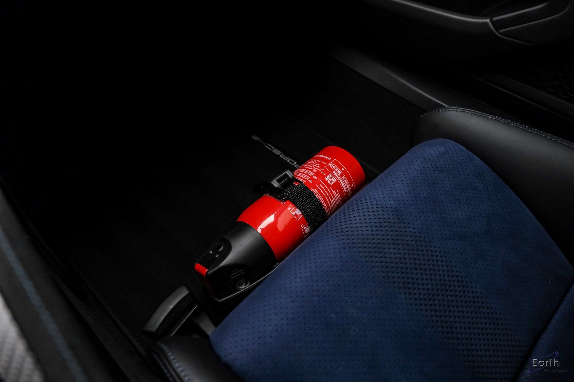 Used 2024 Porsche 718 Cayman GT4 RS RWD image 52