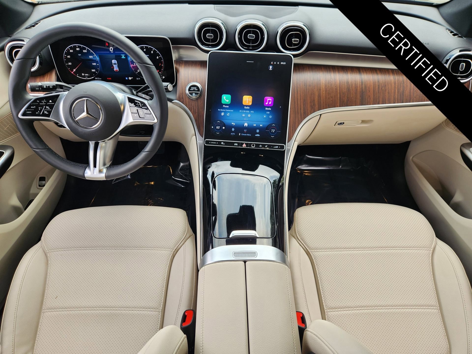 Certified 2026 Mercedes-Benz GLC 300 image 2