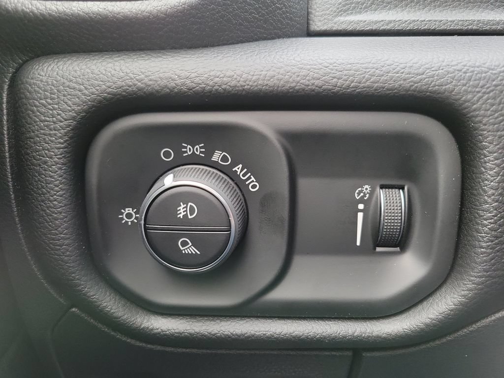 New 2026 RAM 1500 Big Horn w/ Night Edition RWD image 22