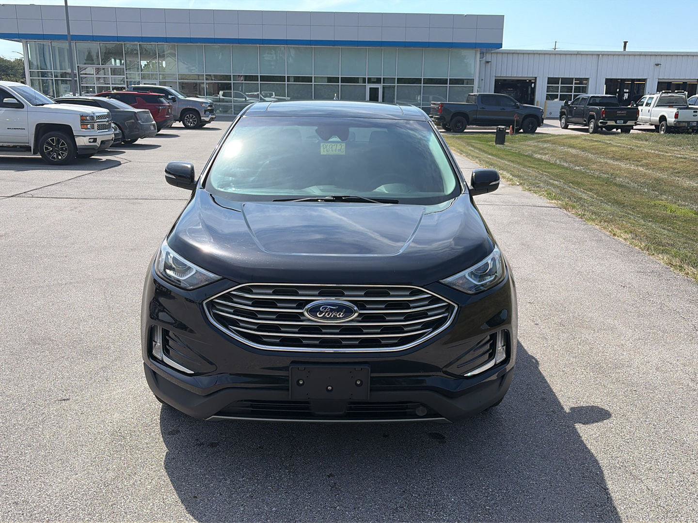 Used 2019 Ford Edge SEL w/ Equipment Group 201A AWD/4WD image 8