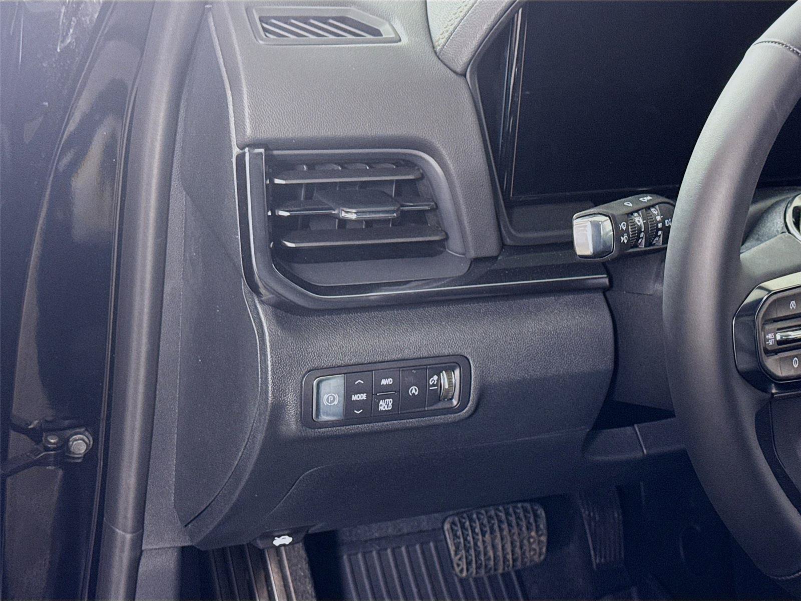 New 2026 GMC Terrain AT4 w/ Convenience Package III AWD/4WD image 4