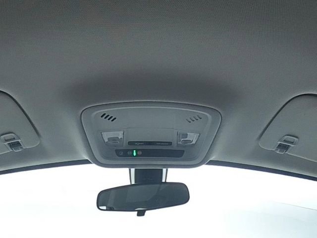 Used 2021 Chevrolet Traverse LS FWD image 24