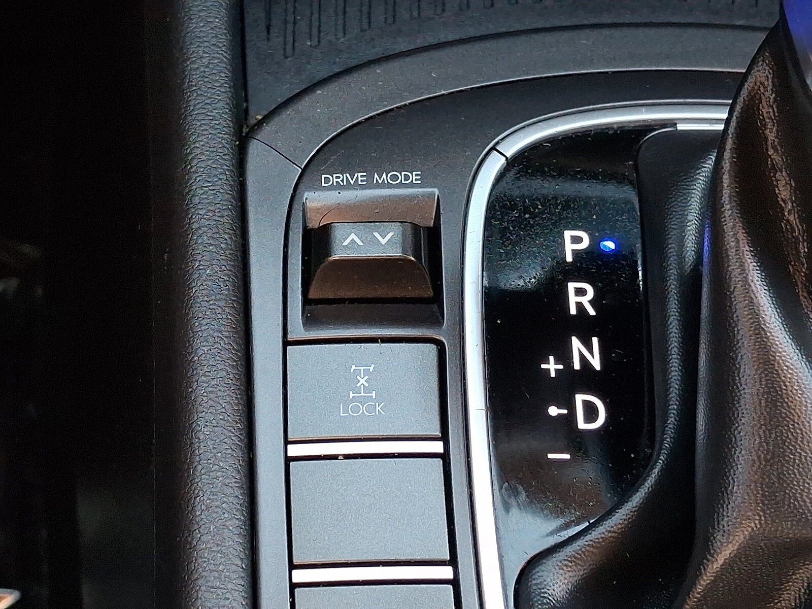 Used 2025 Hyundai Kona SEL AWD/4WD image 24