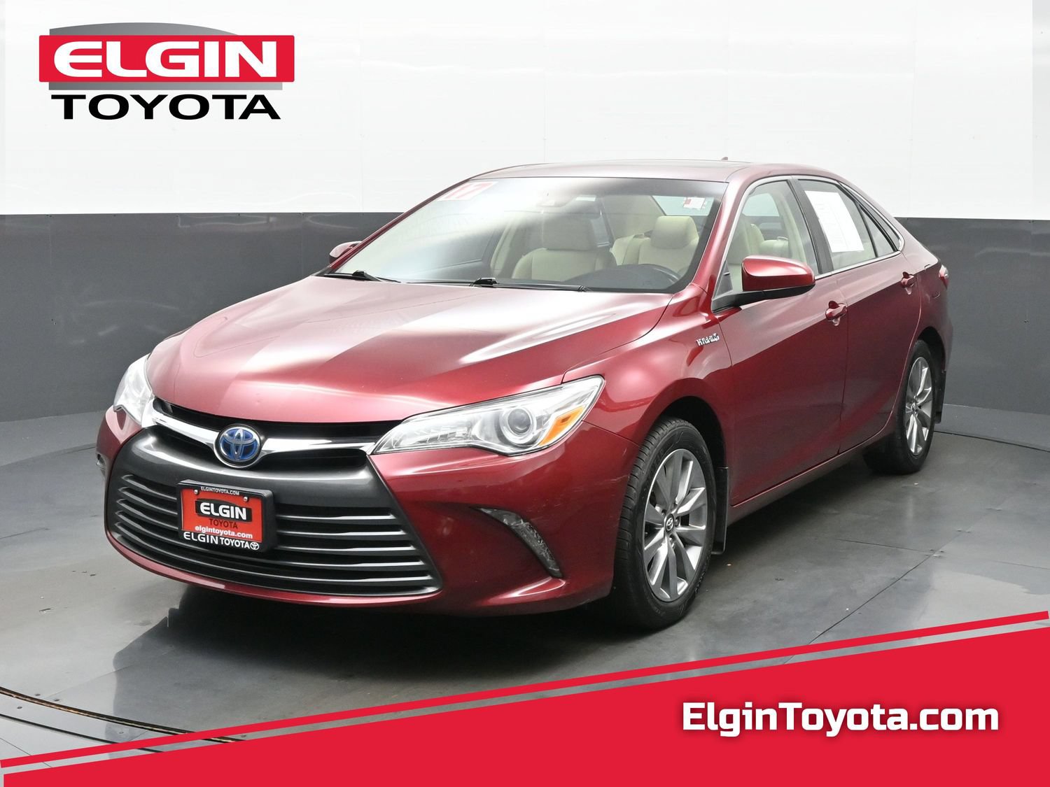 Used 2017 Toyota Camry XLE w/ Moonroof Package