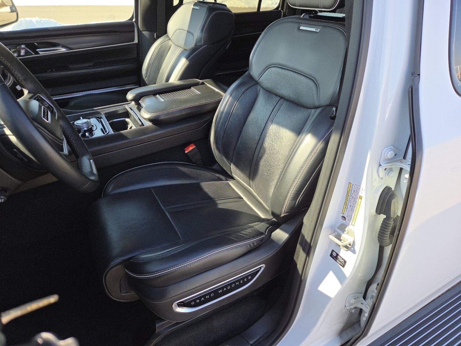 Used 2024 Jeep Grand Wagoneer L Series II w/ Quick Order Packagew 28T image 25