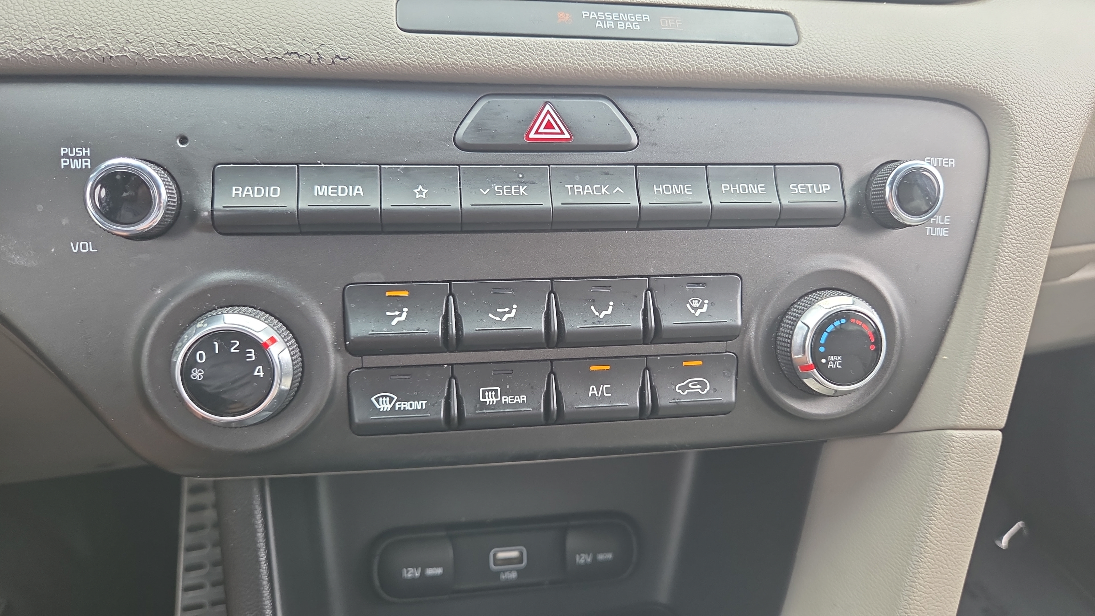 Used 2020 Kia Sportage S FWD image 29