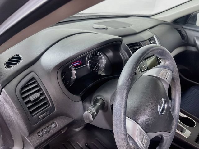 Used 2016 Nissan Altima 2.5 S w/ Power Driver Seat Package FWD image 10