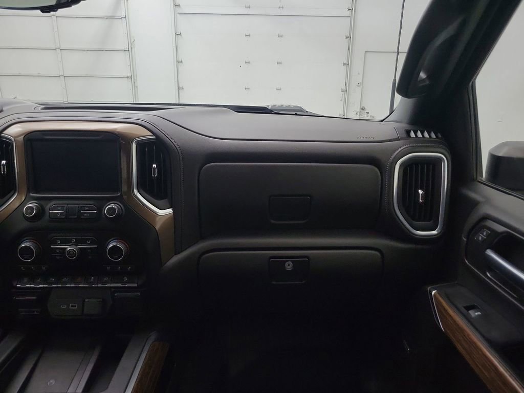 Used 2022 Chevrolet Silverado 2500 High Country w/ Z71 Off-Road Package AWD/4WD image 28