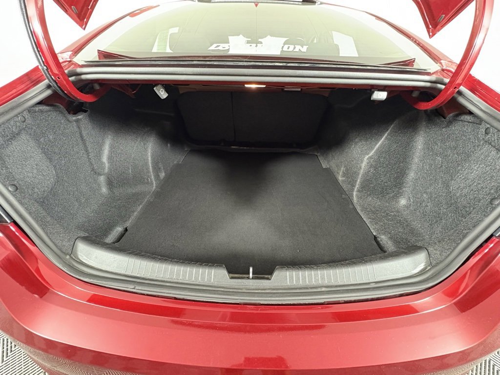 Used 2022 Chevrolet Malibu LT image 41