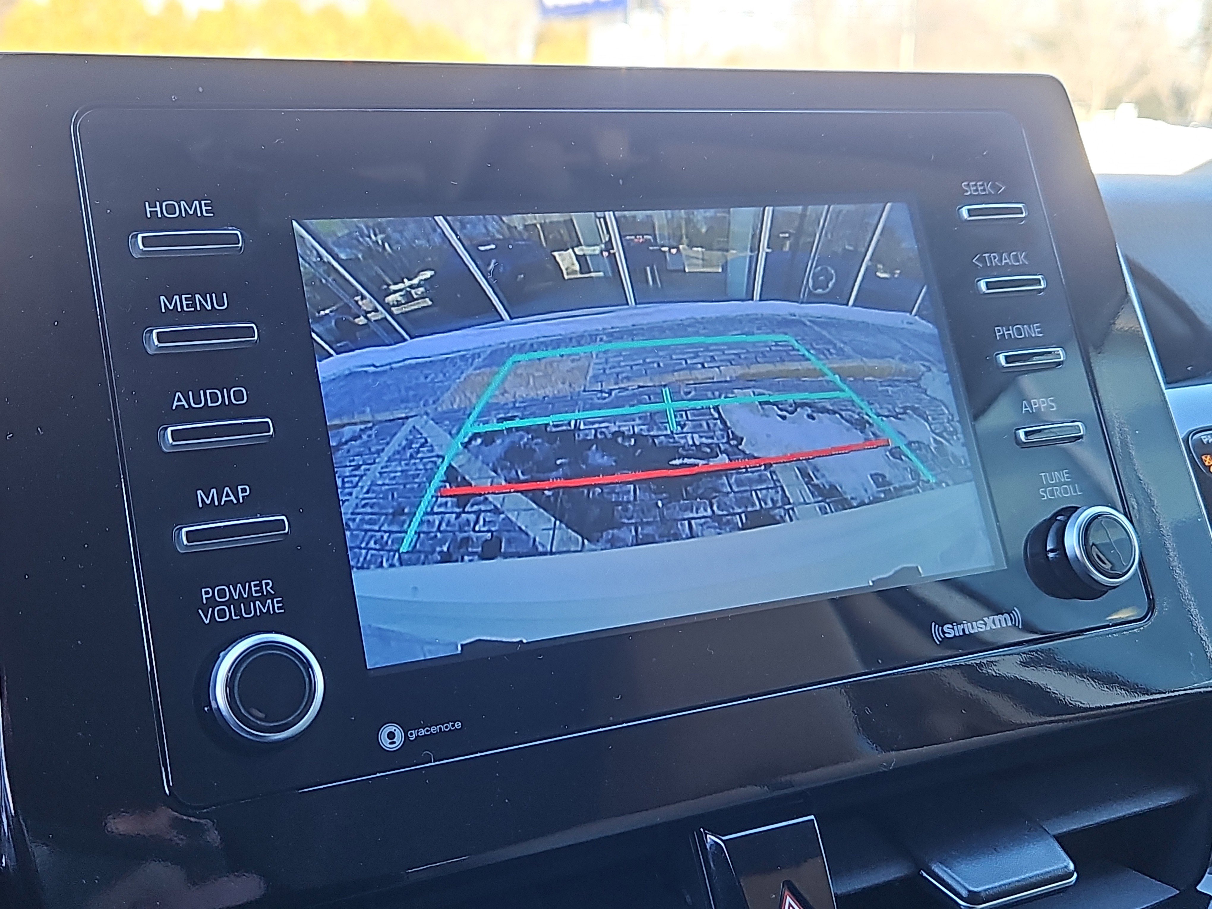 Used 2022 Toyota Camry LE image 8