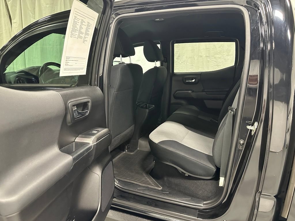 Used 2021 Toyota Tacoma TRD Off-Road w/ Technology Package AWD/4WD image 40