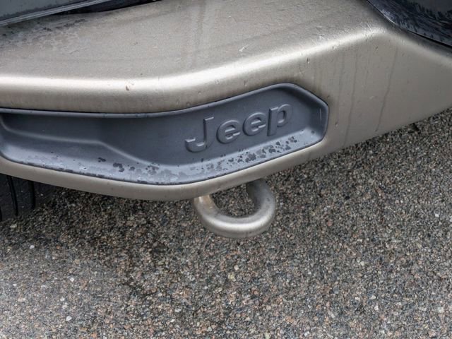 Used 2017 Jeep Wrangler Unlimited Sahara image 12