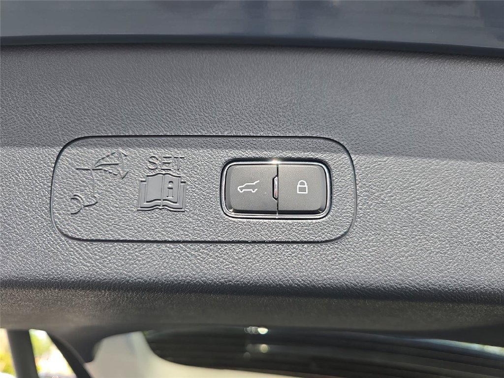 New 2027 Lincoln Aviator 2WD image 27