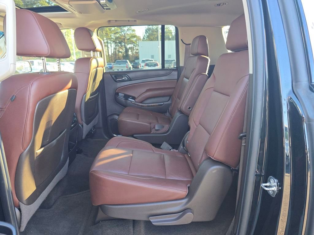 Used 2015 Chevrolet Suburban LTZ image 25