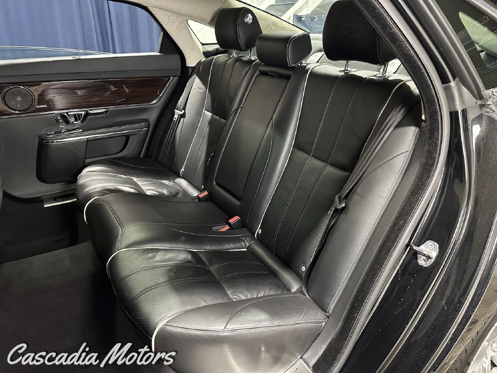 Used 2014 Jaguar XJ L Portfolio image 9