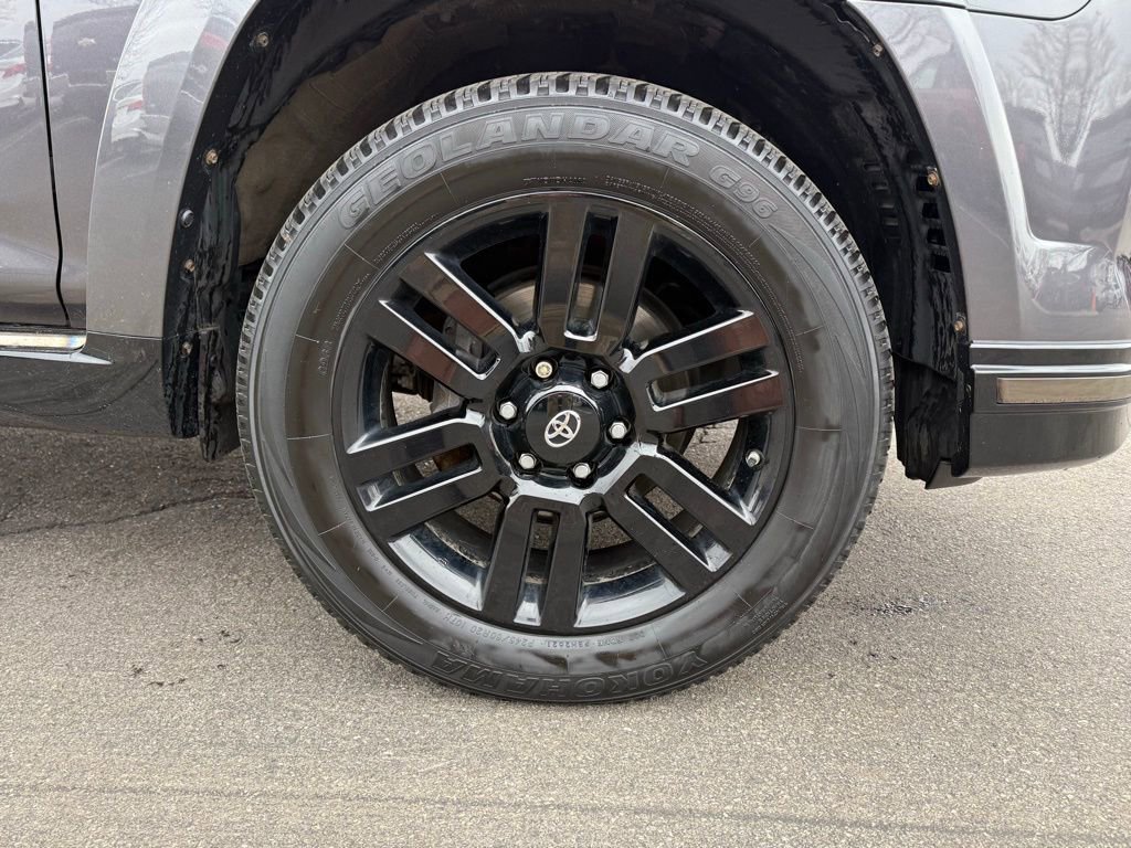 Used 2021 Toyota 4Runner Nightshade AWD/4WD image 28
