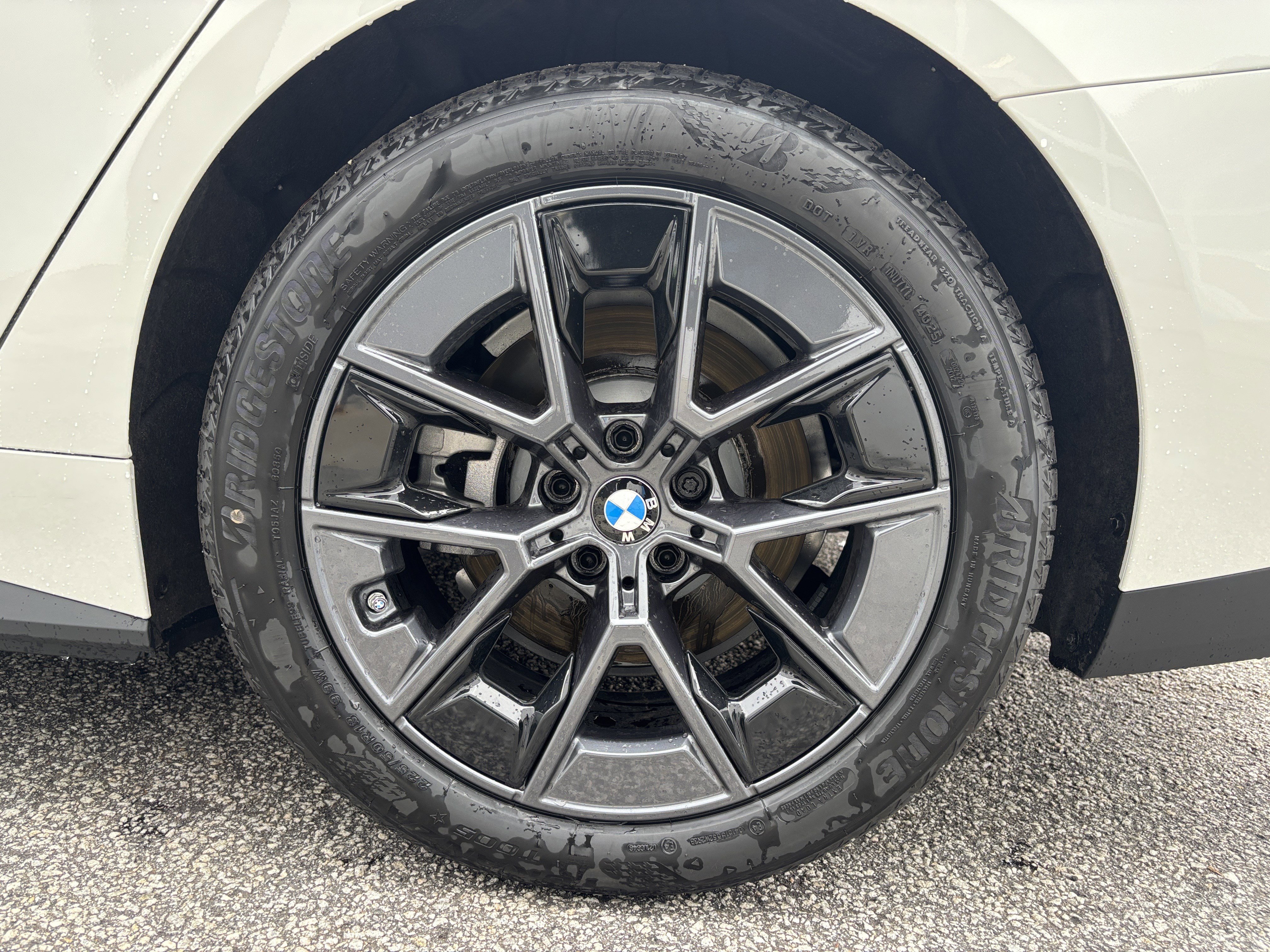 Used 2026 BMW i4 eDrive40 w/ Parking Assistance Package image 7