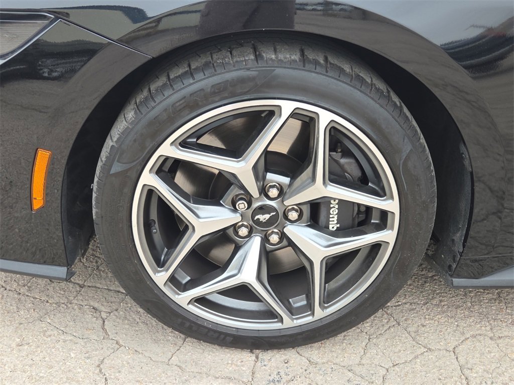 Used 2024 Ford Mustang GT Premium w/ GT Performance Package image 7