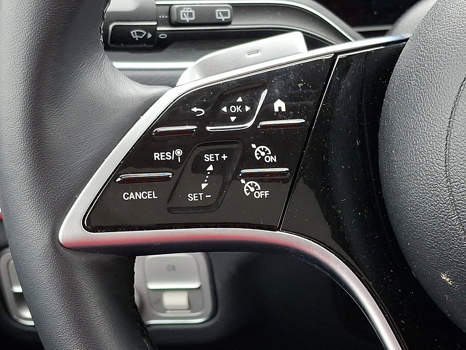 Certified 2026 Mercedes-Benz GLE 350 4MATIC image 23