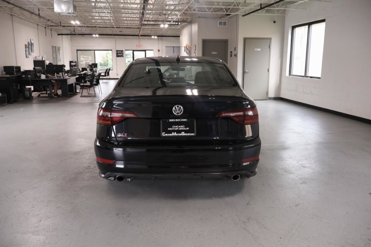 Used 2019 Volkswagen Jetta GLI FWD image 8