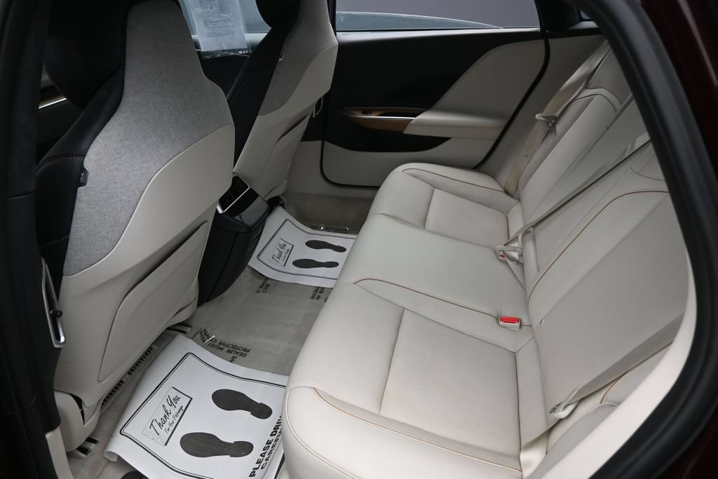 Used 2023 Lucid Air Touring AWD/4WD image 32