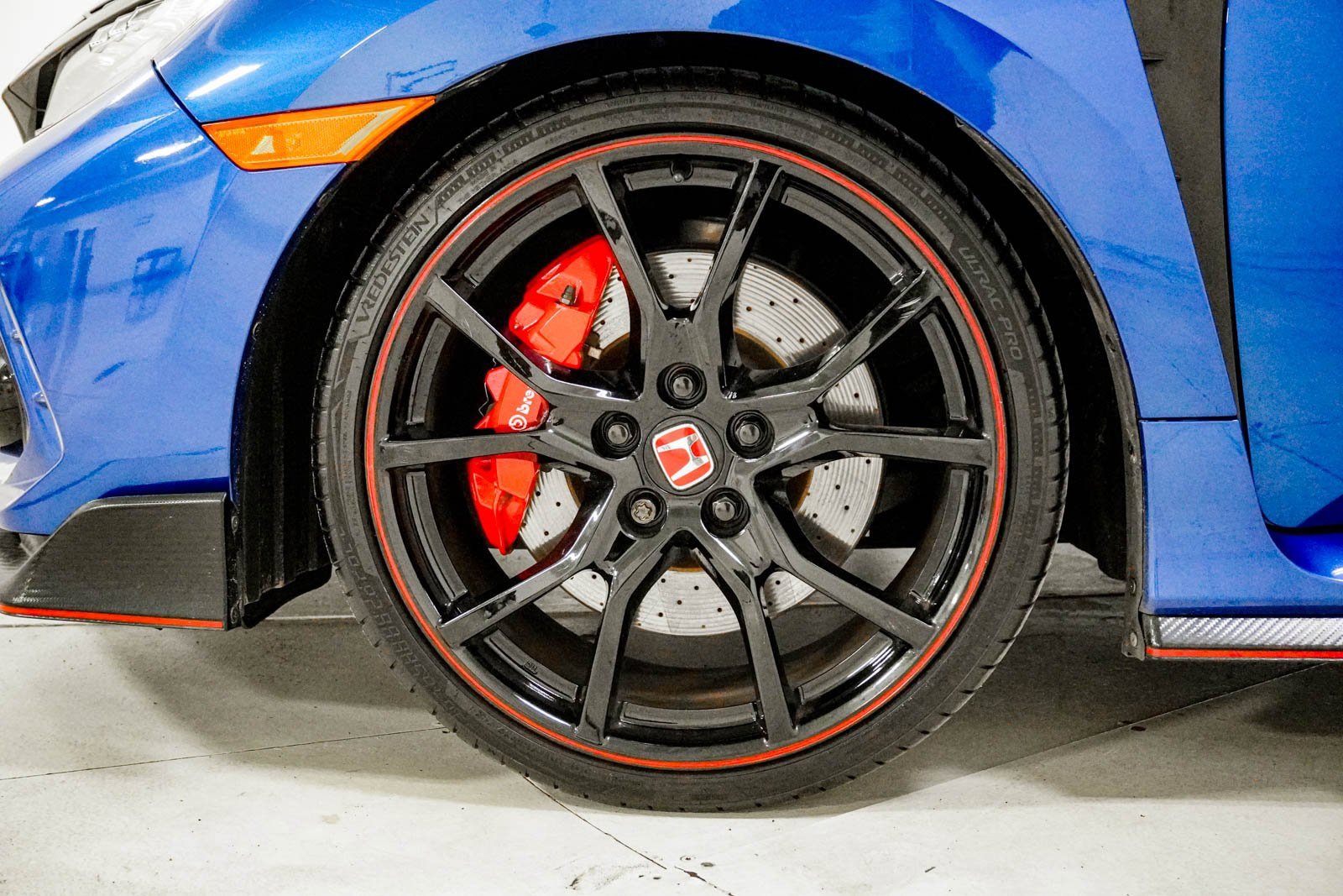 Used 2017 Honda Civic Type R image 16
