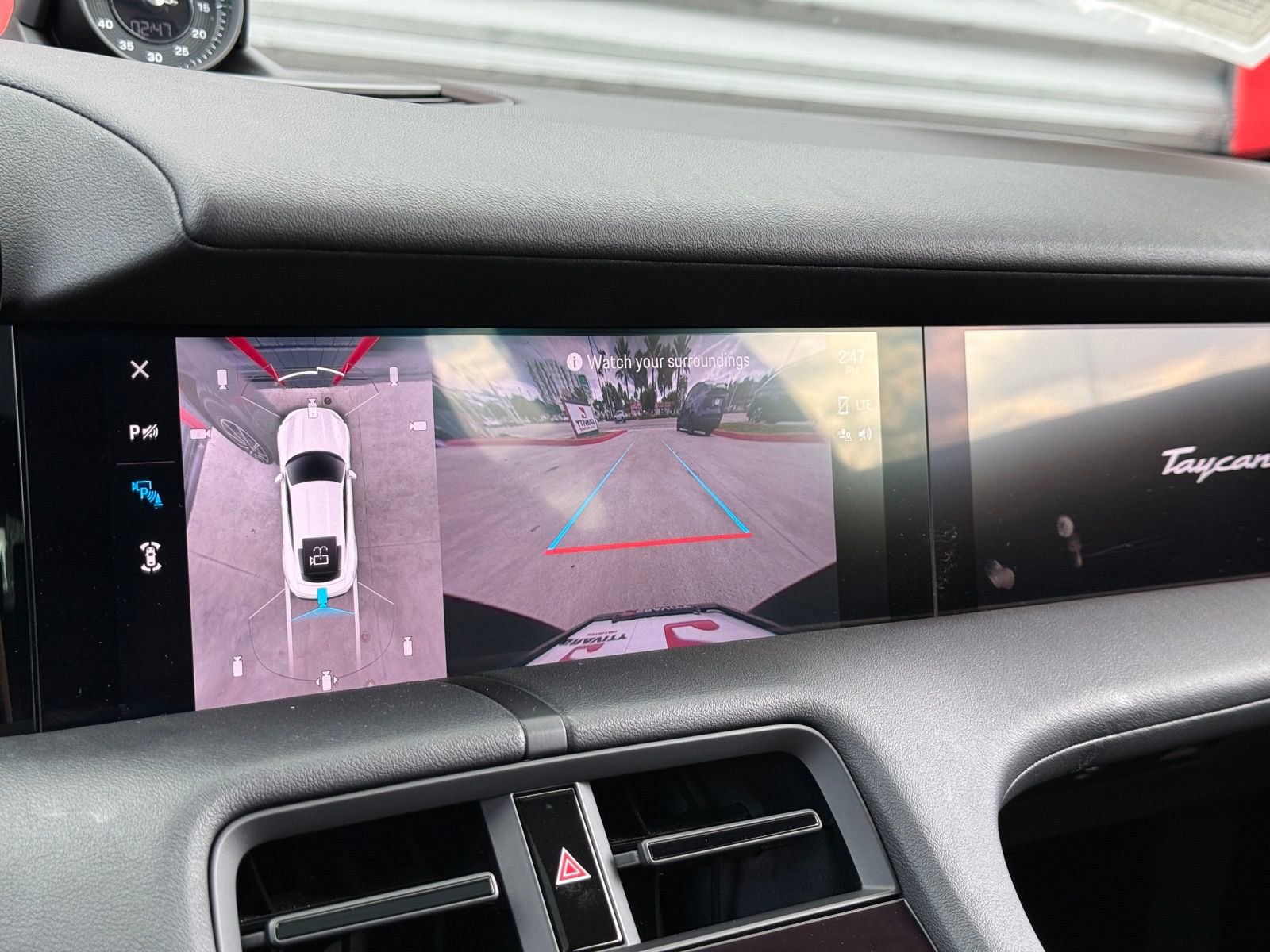 Used 2020 Porsche Taycan 4S w/ Premium Package image 22