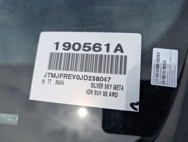 Used 2018 Toyota RAV4 SE w/ Power Extra Value Package AWD/4WD image 34