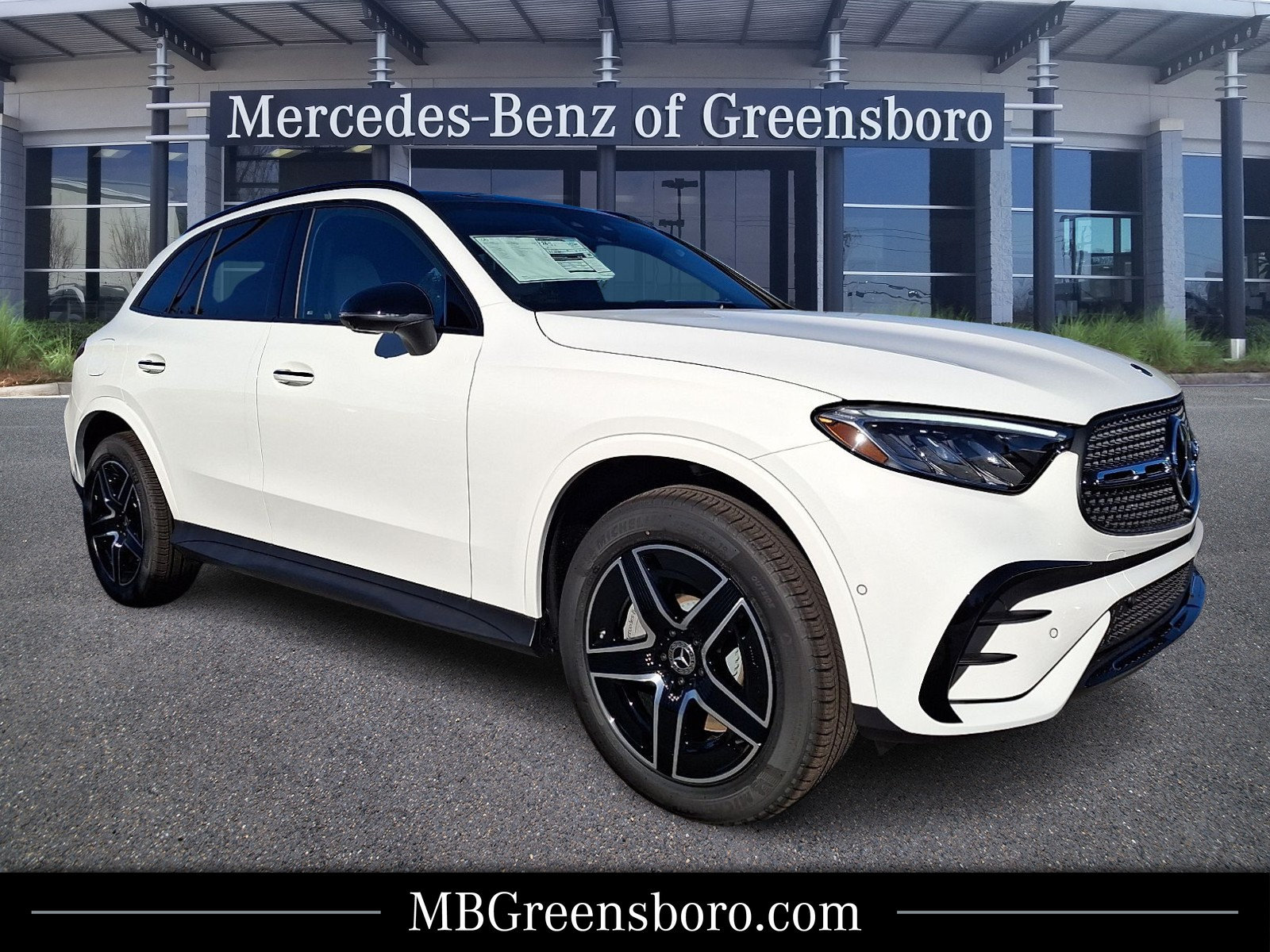 New 2027 Mercedes-Benz GLC 300 4MATIC image 1