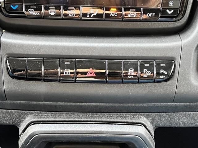 New 2025 RAM ProMaster 3500 w/ Quick Order Package 22G SLT image 17