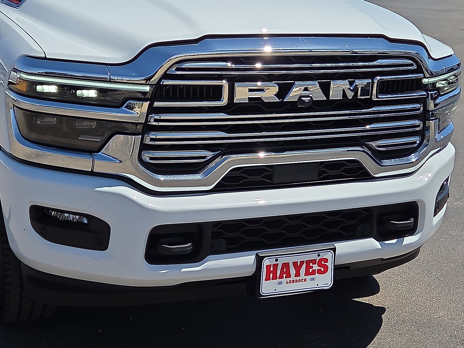 Used 2026 RAM 2500 Laramie AWD/4WD image 6