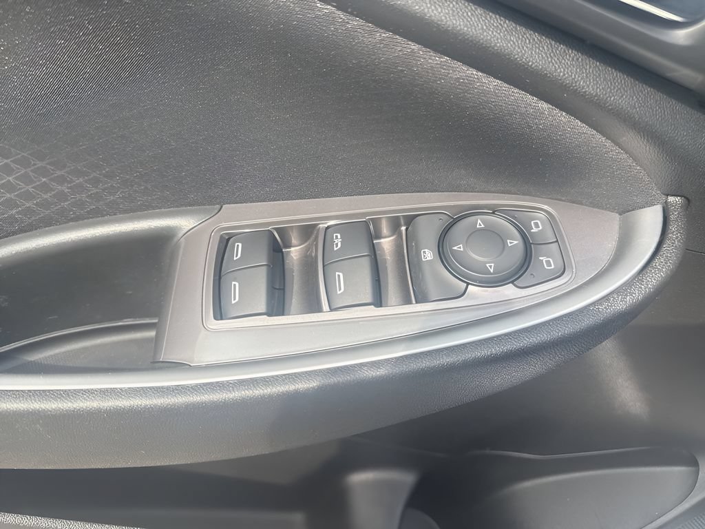 Used 2024 Chevrolet Malibu LT w/ Sport Edition FWD image 27