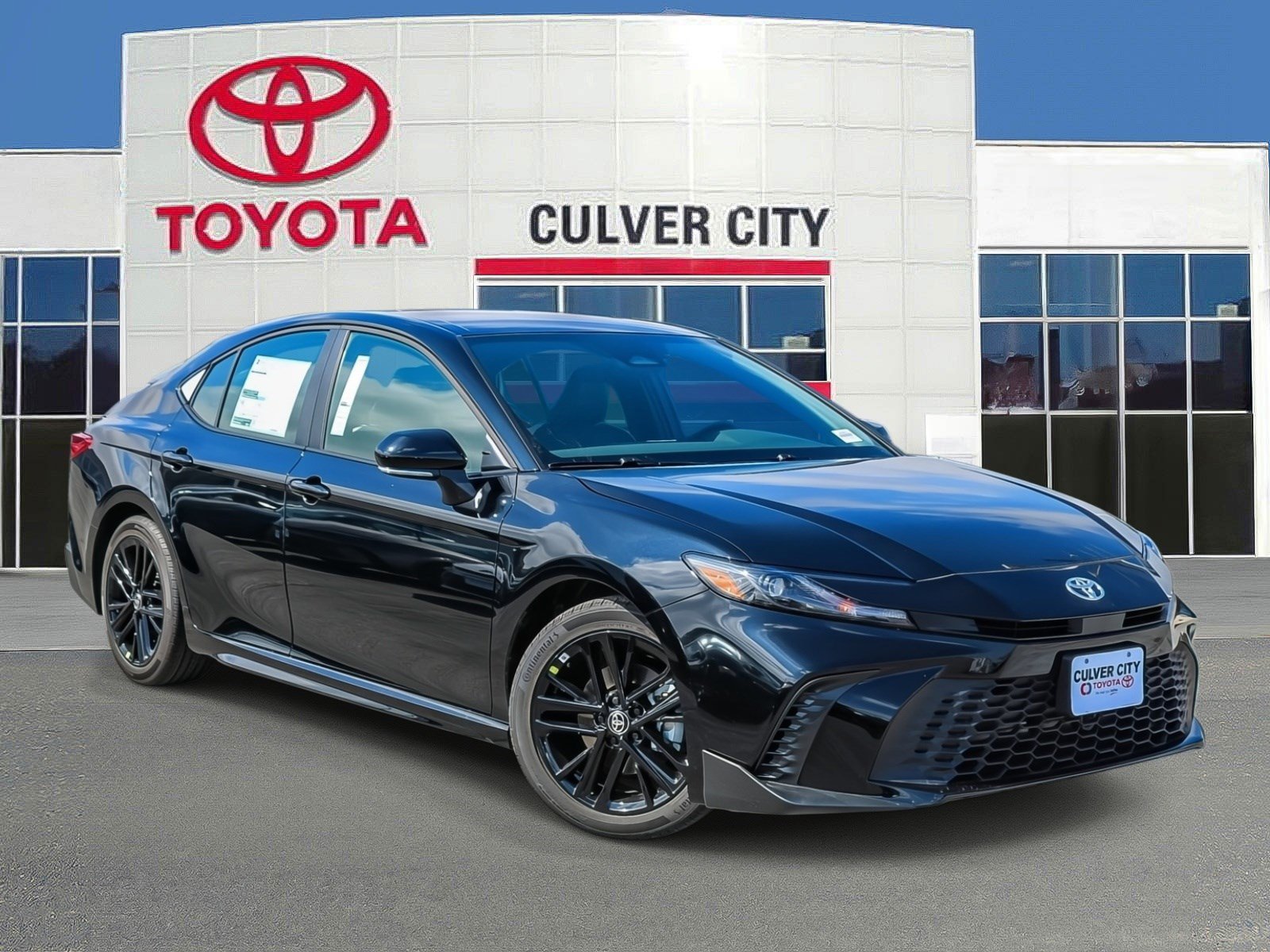 New 2026 Toyota Camry SE