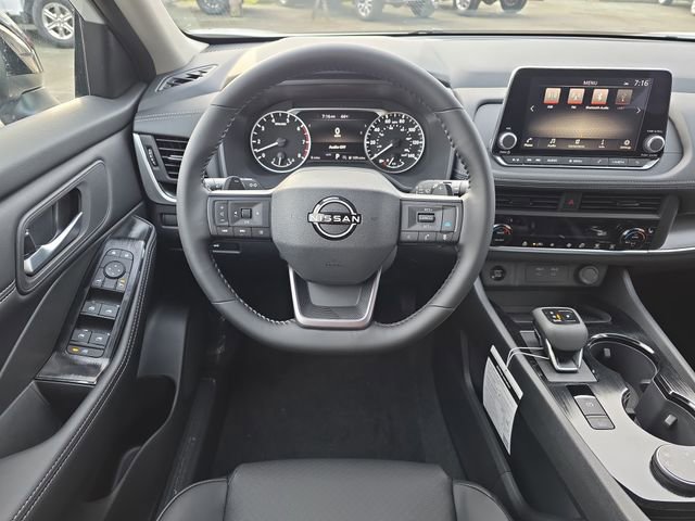 New 2026 Nissan Rogue Dark Armor image 17