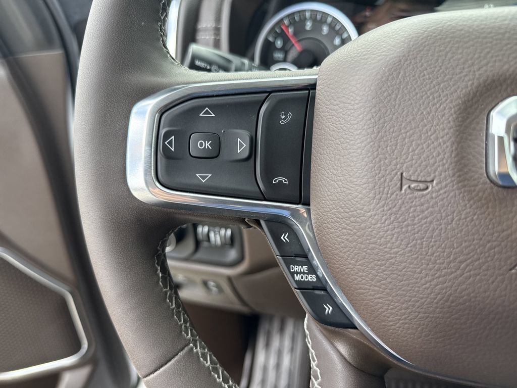 Used 2025 RAM 1500 Laramie w/ Laramie Southwest Edition image 16