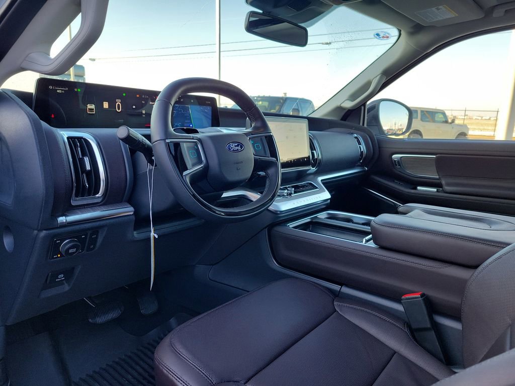 New 2025 Ford Expedition Platinum w/ Platinum Ultimate Package image 20