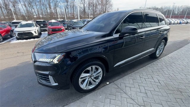 Used 2024 Audi Q7 3.0T Premium Plus image 4