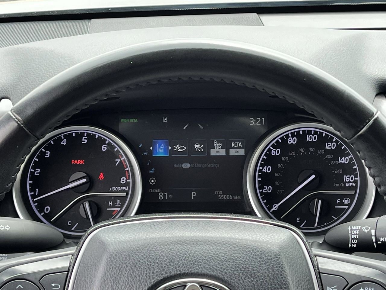 Used 2024 Toyota Camry XLE FWD image 13