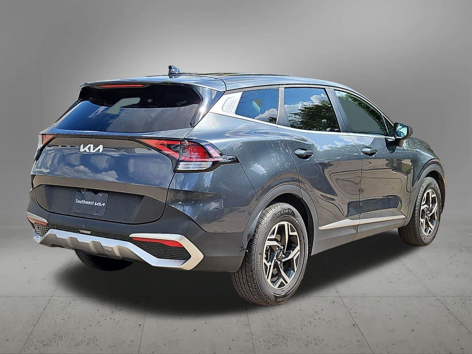 Certified 2024 Kia Sportage LX FWD image 6