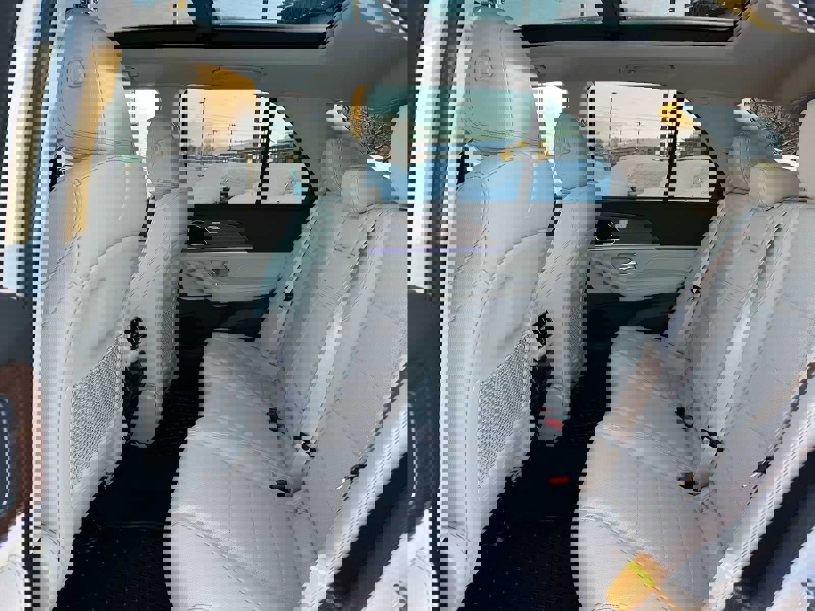 New 2026 Mercedes-Benz GLE 450e 4MATIC image 16