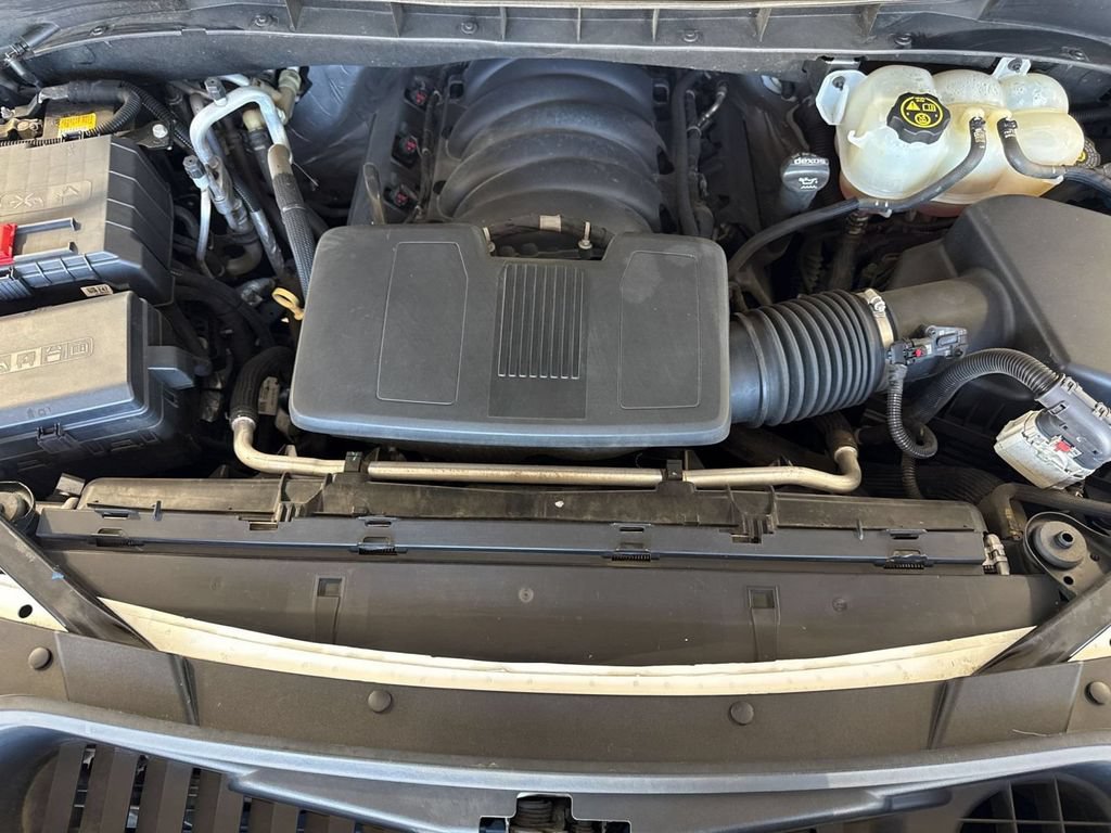 Used 2021 Cadillac Escalade ESV Premium Luxury w/ Driver Assist Tech Package AWD/4WD image 33