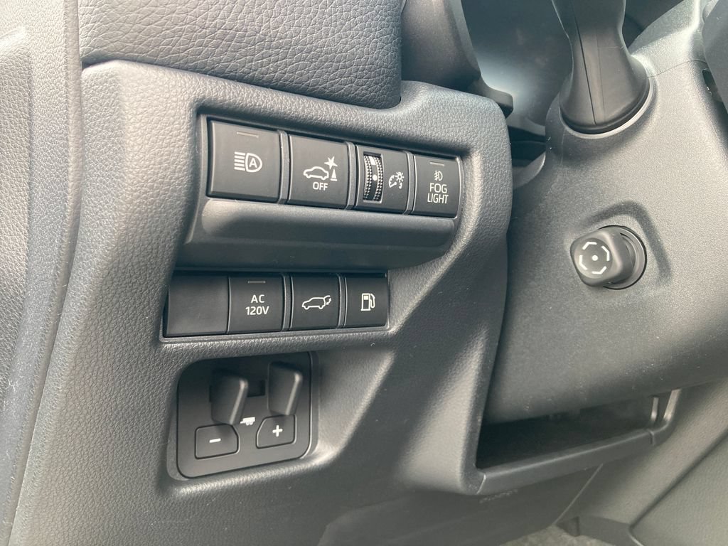 New 2026 Toyota Land Cruiser w/ Premium Package AWD/4WD image 8